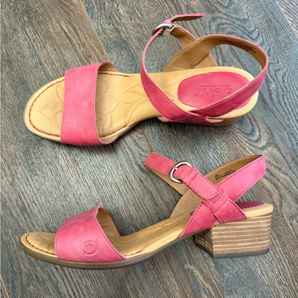 Born Doree pink leather sandals